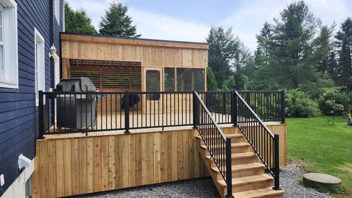 Pose revêtements sols extérieurs Québec